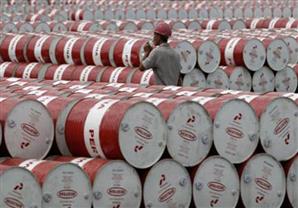 النفط يصعد بعد جلستين من الخسائر