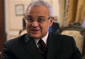 زعزوع يؤكد علي أهمية السياحة الثقافية وجذب السائح الأمريكي  