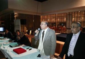 "صيادلة أسوان" تحتفل بيوم الصيدلى وتكرم أعضائها المتفوقين والخريجين الجدد