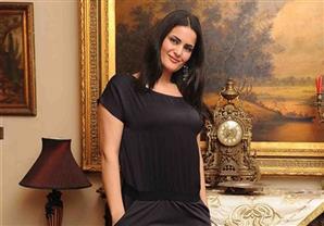 بالفيديو.. مصطفى كامل لسما المصري: ''عمر الرقص ما كان كده''