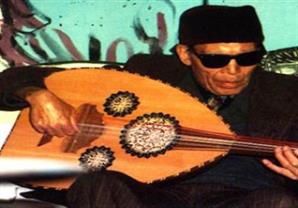 فيديو نادر للشيخ إمام عيسى.. موال الفول واللحمة