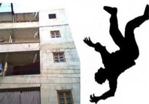 بسبب علاقة عاطفية فاشلة.. شاب يلقي نفسه من الطابق الـ 16 في الإسكندرية