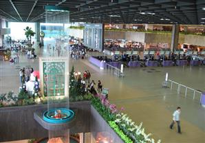 مطار سنغافورة الأفضل عالميًا في 2015.. ومصر خارج القائمة