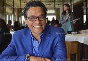 الماكيير محمد عبد الحميد للعروس: "متبقيش ودانيه"