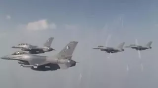 القوات الجوية الباكستانية تدخل حالة "الزئير الكامل" خلال استقبال الوفد الإيراني