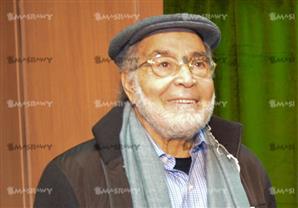 حسن يوسف يكتب سيرته الذاتية لتكون "مرجعاً للشباب والأجيال الجديدة"