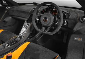 بالصور.. إطلاق النسخة المحدودة لسيارة ماكلارين 675 إل تي