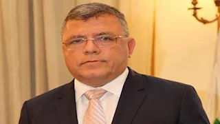 وزير الاتصالات الأسبق: بيانات العملاء تُباع من داخل شركات الموبايل والعقارات