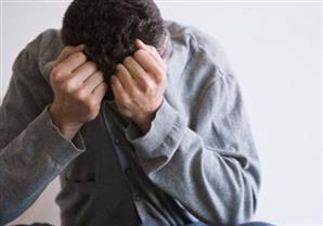  أعراض الاكتئاب لدى الرجال والنساء .. اكتشف