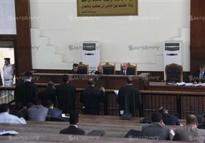 تأجيل محاكمة بديع و آخرين في "أحداث الإسماعيلية" للغد