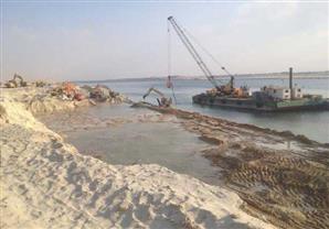  أحمد فريد: الانتهاء من 59.9 % بالتكريك المائي بقناة السويس الجديدة