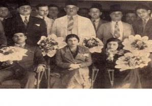 صورة نادرة.. أم كلثوم 1927