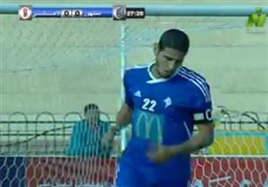 تصويبة خطيرة من لاعب دمنهور رضوان يوسف على مرمى الاهلي 