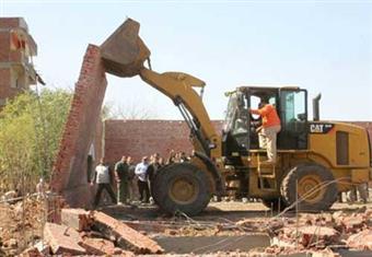 إزالة 18 حالة تعد على الأراضي الزراعية في المنيا