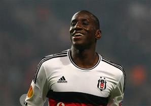 ديمبا با ينتقل إلى شنغهاي شينهوا الصيني لـ 3 مواسم