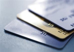 قبل السفر.. تعرف على حدود استخدام "كريدت كارد" خارج مصر في 3 بنوك