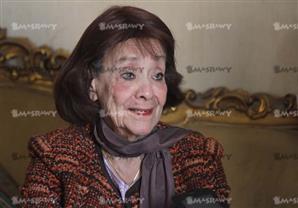 محسنة توفيق تنفي لـ"مصراوي" شائعة وفاة أبلة فضيلة