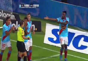 فيديو- واقعة تحيكيمية مثيرة للجدل في الدوري الأرجنتيني