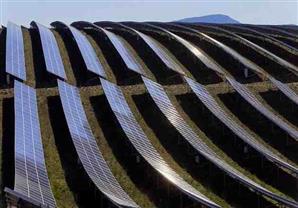 بالصور - أكبر محطة للطاقة الشمسية في فرنسا