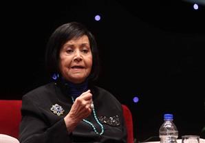 بعد شعورها ببعض التعب.. حجز مديحة يسري بمستشفى المعادي