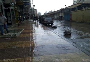  بعد سقوط الأمطار المفاجئ.. الأرصاد تحذر: رياح وأتربة بعد ساعات