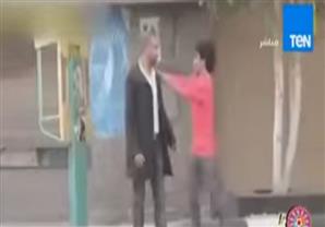 فيديو لـ " شاب مصرى" بعمل المقالب فى الناس بقلب الشوارع