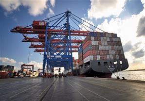 تقرير: 21% انخفاضًا بصادرات مصر غير البترولية في أول 4 أشهر من 2015