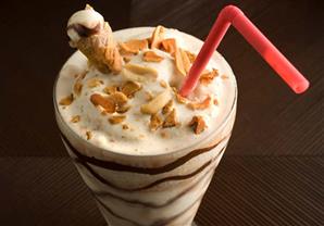 طريقة عمل ميلك شيك بالبسكوت