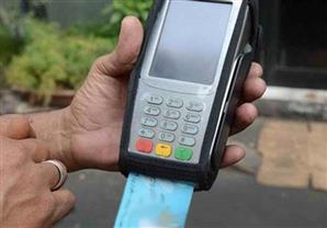 البترول: تسليم الكارت الذكي للوقود مستمر إلى ما بعد 15 يونيو المقبل