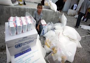 الأمم المتحدة توزع مساعدات غذائية على أكثر من 115 ألف شخص غربي اليمن