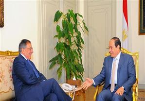 تفاصيل لقاء السيسي بوزير دفاع أمريكا الأسبق بشأن الوضع في مصر والمنطقة 