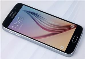 سامسونج تستعيد صدارة مبيعات الهواتف الذكية