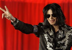 مايكل جاكسون يواصل صدارة قائمة المشهورين الأثرياء الراحلين