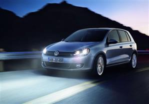 هل تؤثر إضاءة السيارة على استهلاك الوقود؟