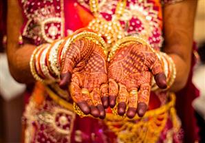 امرأة تتزوج 55 مرة..على الرغم من تزايد العنوسة