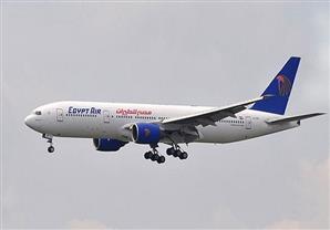 بالفيديو.. أحد الطيارين المستقيلين يكشف سبب تراجعهم عن الاستقالة