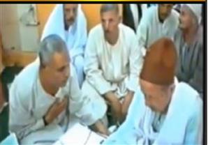 لحظة وفاة مأذون أثناء عقد قران بمسجد " اللهم ارزقنا حسن الخاتمة"