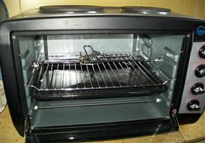 هل الفرن الكهربائي أكثر أماناً من الفرن الغاز؟