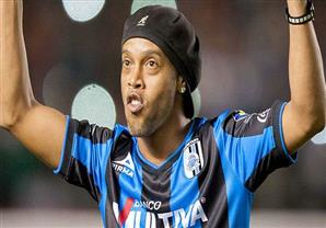 رونالدينيو يفسخ عقده مع كوريتارو المكسيكى