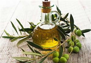 لا تستغني عن زيت الزيتون في رمضان.. تعرف 