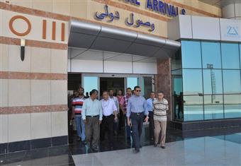 مطار أسيوط يستقبل أول رحلة بعد إغلاقه لمدة عام