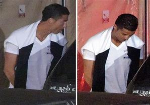 فعل فاضح من "كريستيانو رونالدو" في شوارع باريس والشرطة تلقي القبض عليه