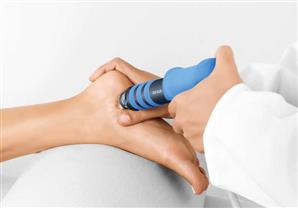 طرق معالجة آلام القدم ومسمار الكعب