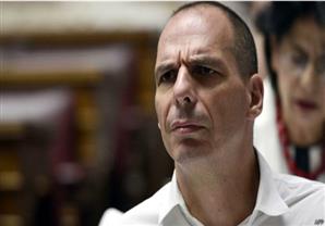 فاروفاكيس: ألمانيا تريد طرد اليونان من اليورو لإخافة فرنسا