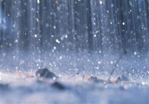 لمواجهة حاجاتها المائية المتزايدة..الإمارات تلجأ إلى "تلقيح السحب" للاستمطار