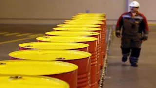 مخزونات النفط الأمريكية تهبط 9 ملايين برميل خلال أسبوع