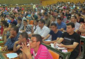 ننشر أسماء الكليات والمعاهد التي تقبل طلاب من الشعبتين العلمية والرياضية