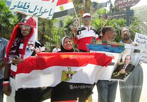 بالصور - احتفالات شعبية مبكرة بالإسكندرية لقرب افتتاح القناة الجديدة