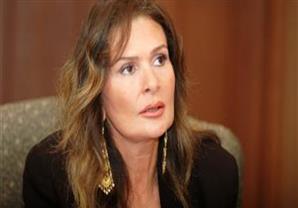 يسرا تكشف تفاصيل اللقاء الأخير مع نور الشريف