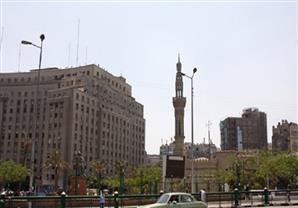 مشاجرات بين الأمن والمصورين في عزاء نور الشريف 